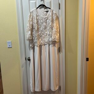 Embroidered Lace A-Line Ivory Maxi Dress Sz XL Wedding Mother of Bride Formal